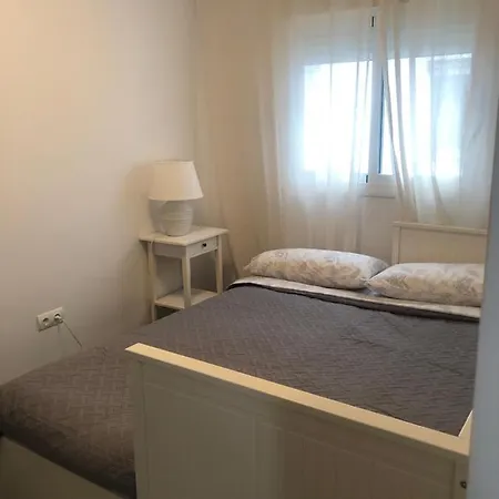 Apartment Front La Rada *